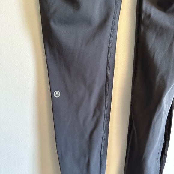 Lululemon Athletica Blue Tied/Black Gray Smooth Stride Tight Leggings size 6 - Picture 13 of 16